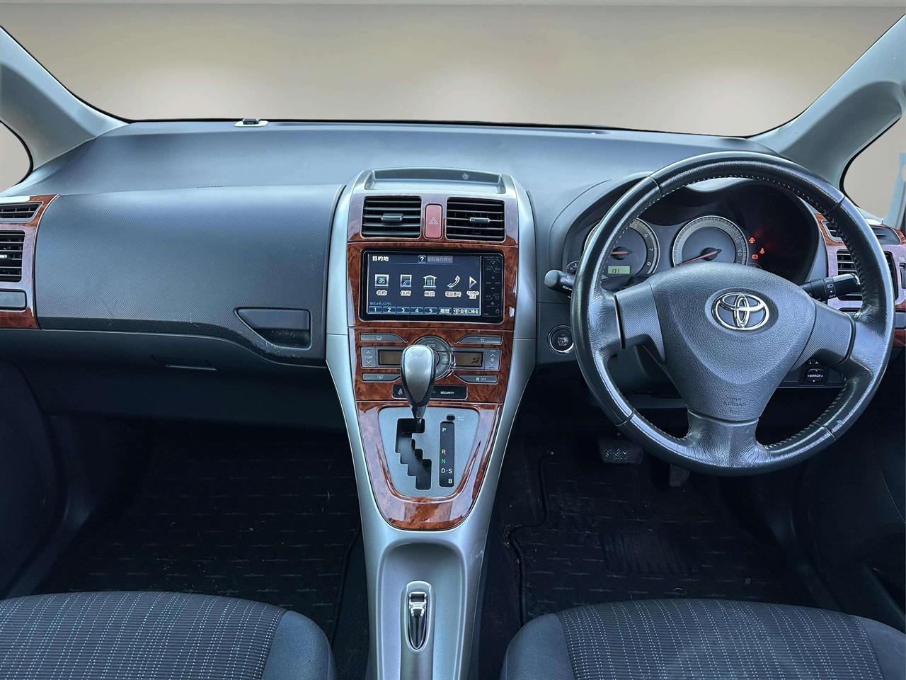 2007 Toyota AURIS