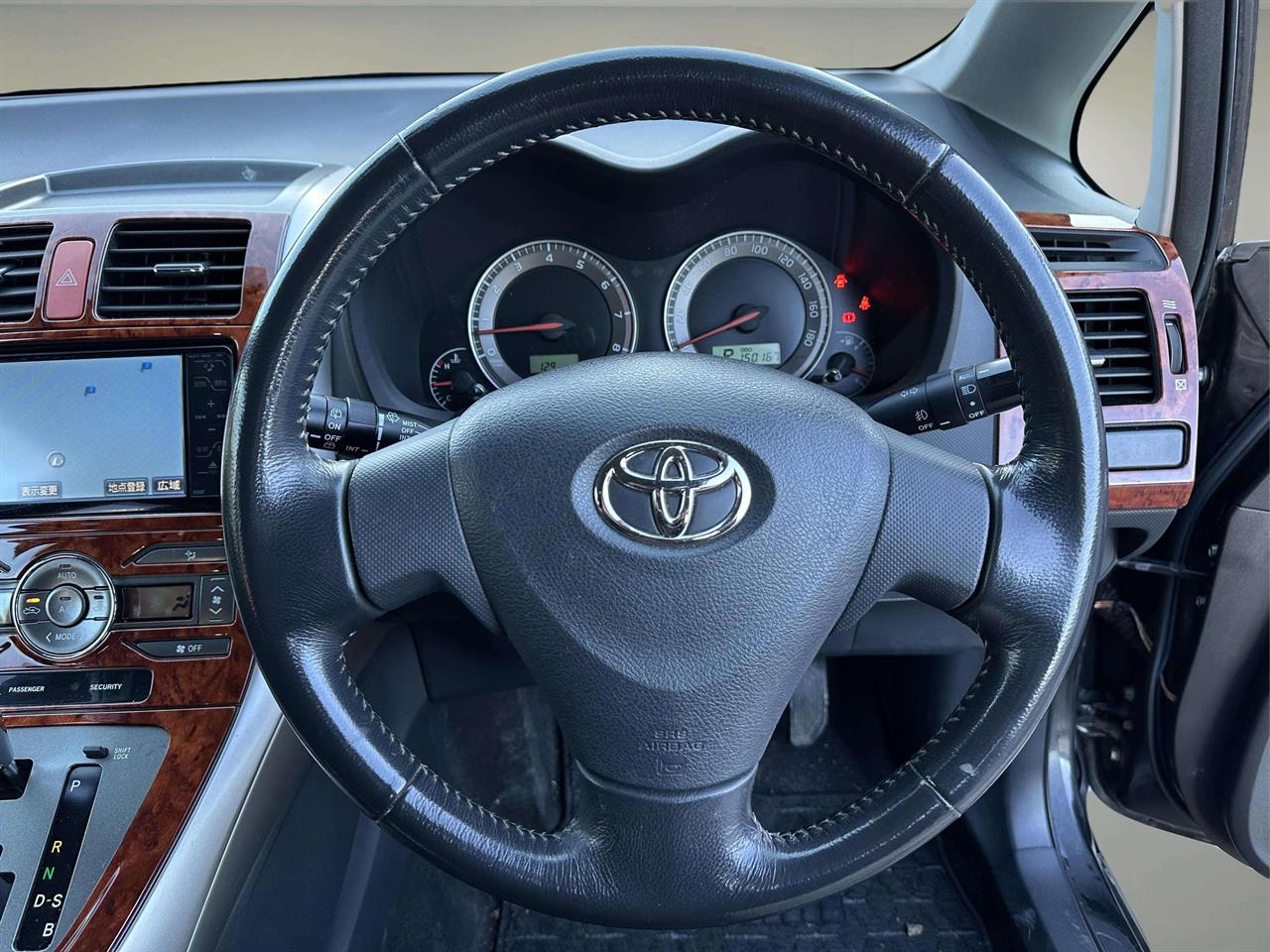 2007 Toyota AURIS
