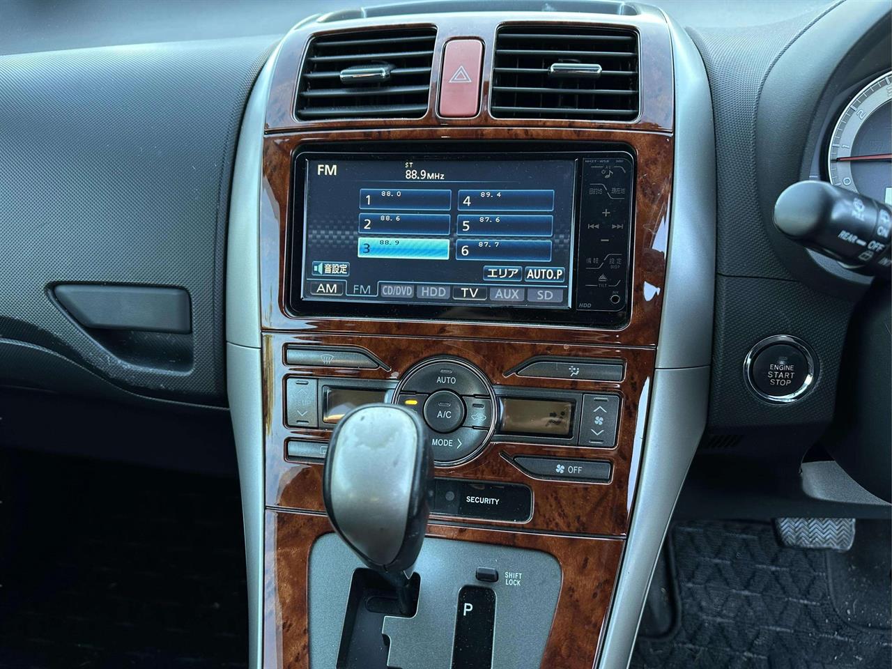 2007 Toyota AURIS