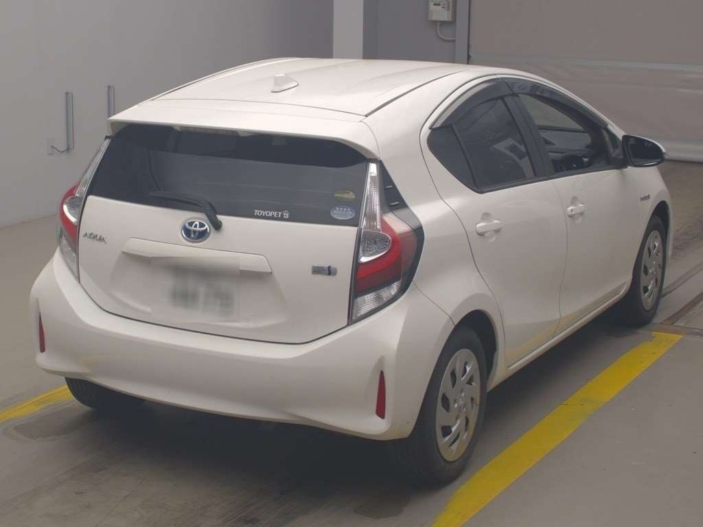 2018 Toyota AQUA
