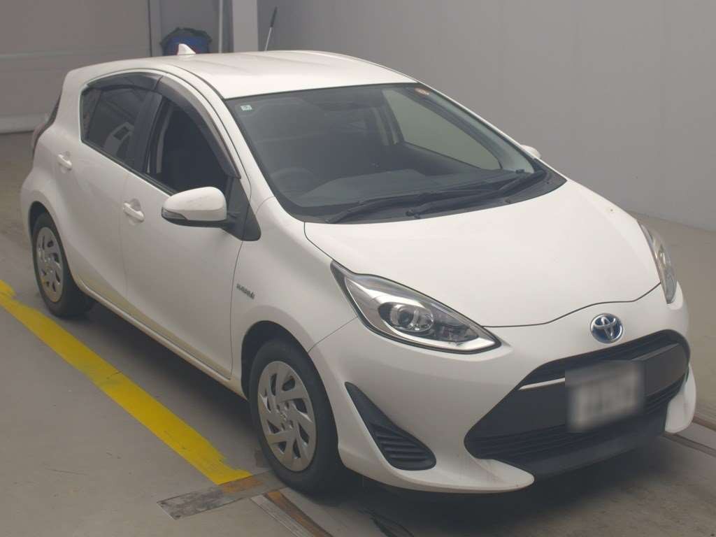 2018 Toyota AQUA