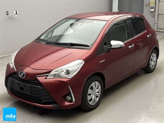 2017 Toyota Vitz - Thumbnail