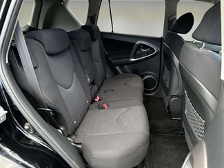 2005 Toyota RAV4 - Thumbnail