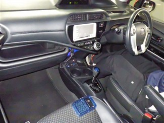 2016 Toyota AQUA - Thumbnail