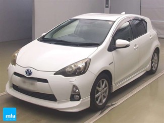 2013 Toyota Aqua
