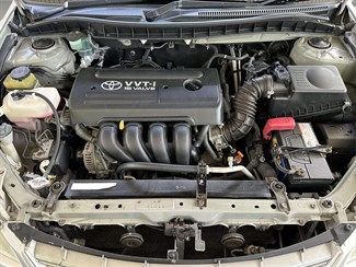 2006 Toyota Premio - Thumbnail