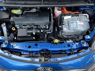 2017 Toyota Sienta - Thumbnail