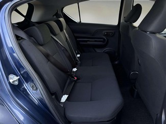 2019 Toyota AQUA - Thumbnail