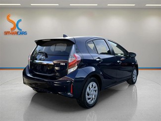 2019 Toyota AQUA - Thumbnail