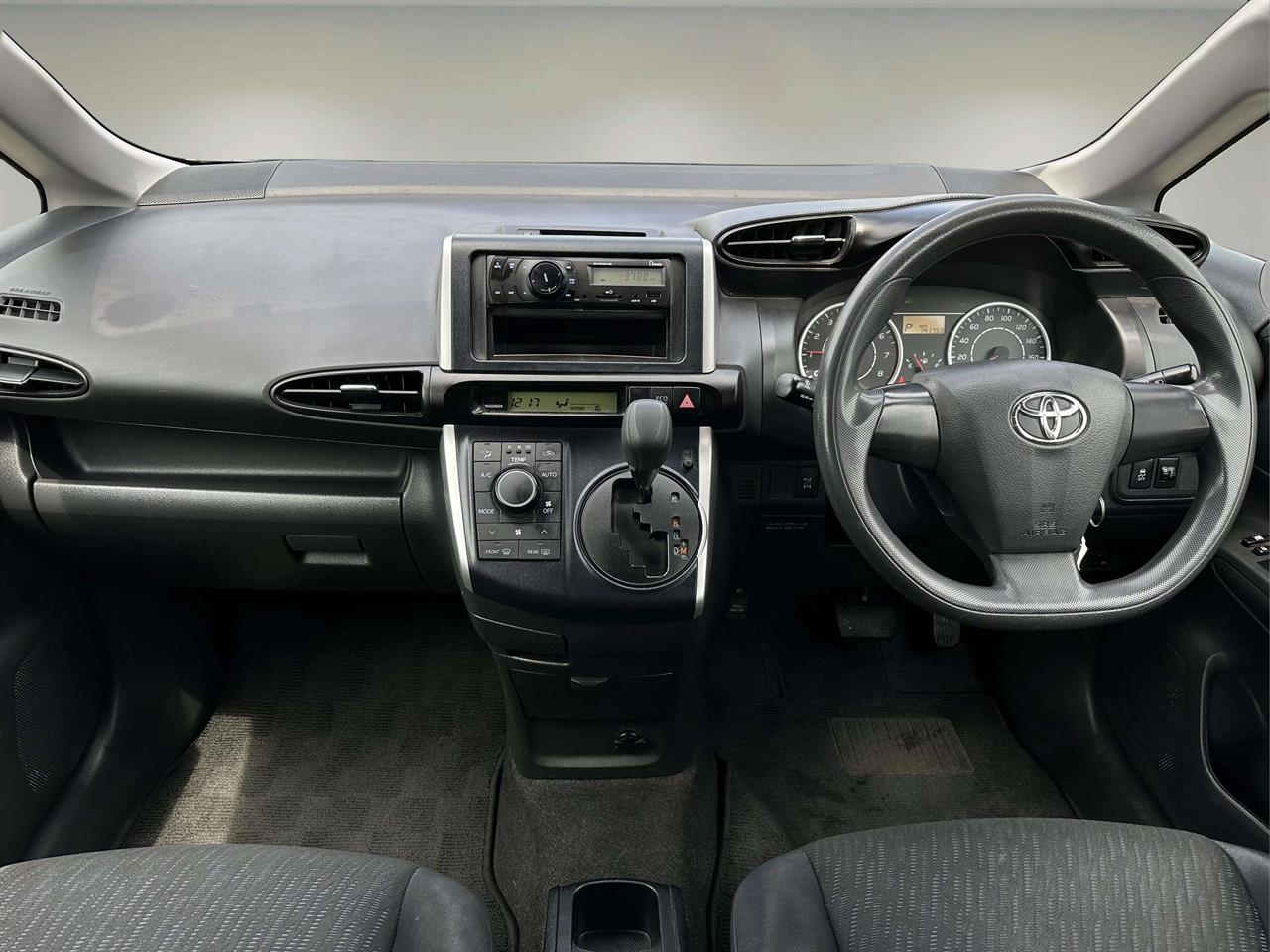 2010 Toyota WISH