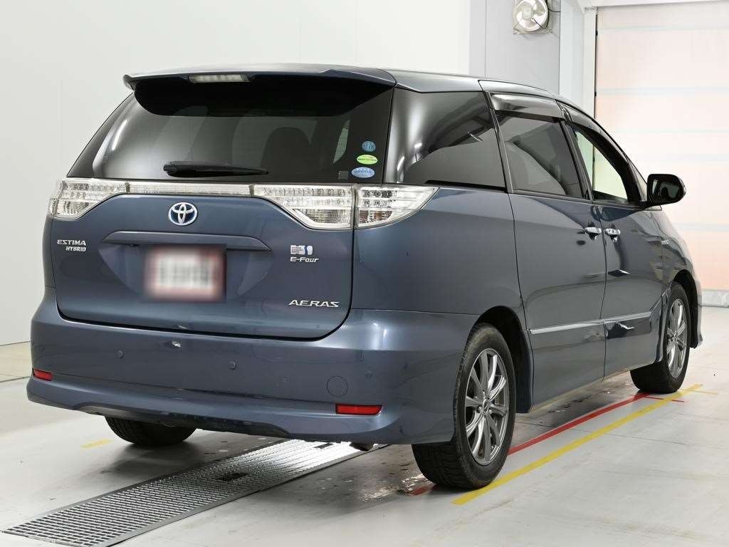 2013 Toyota Estima