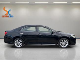 2012 Toyota Camry - Thumbnail