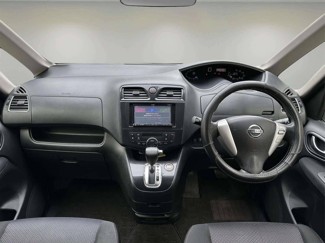2013 Nissan Serena