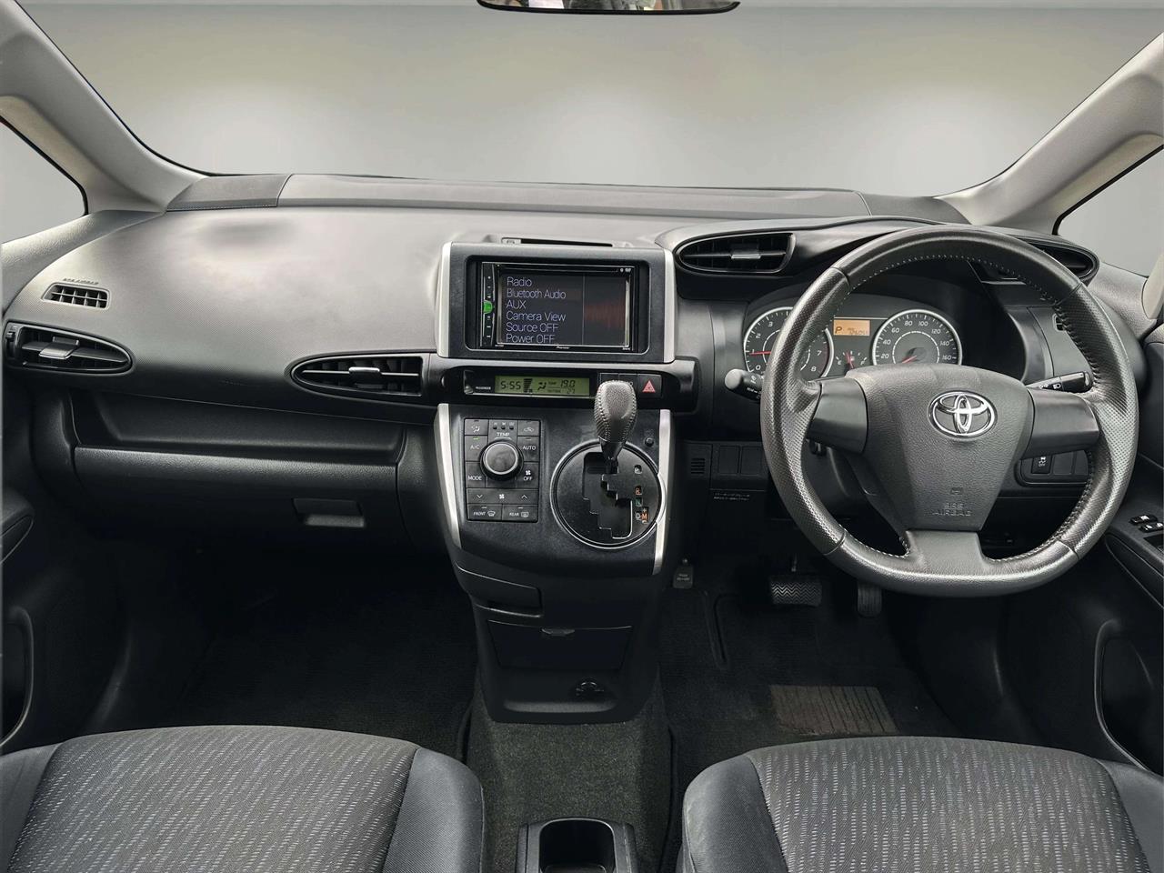 2010 Toyota WISH