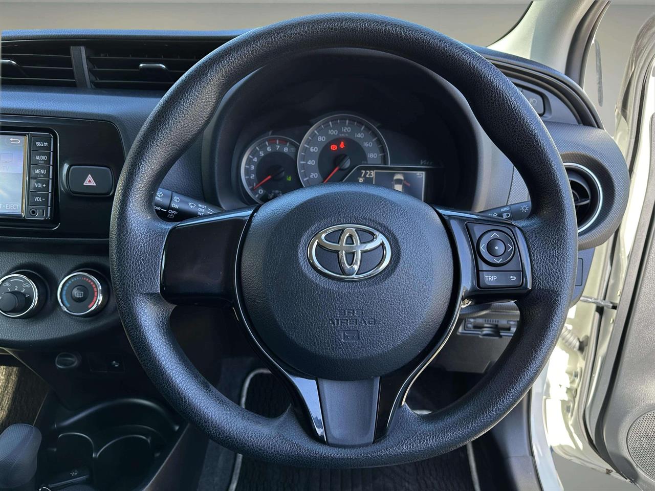 2017 Toyota Vitz