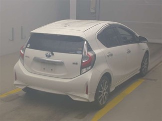 2018 Toyota AQUA - Thumbnail