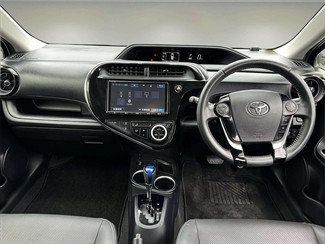 2017 Toyota AQUA - Thumbnail