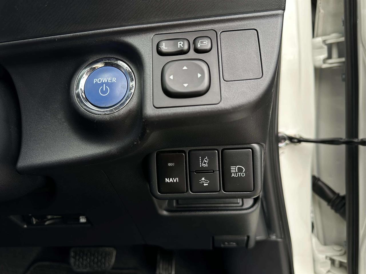 2017 Toyota AQUA