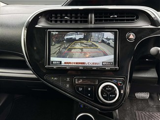 2017 Toyota AQUA - Thumbnail