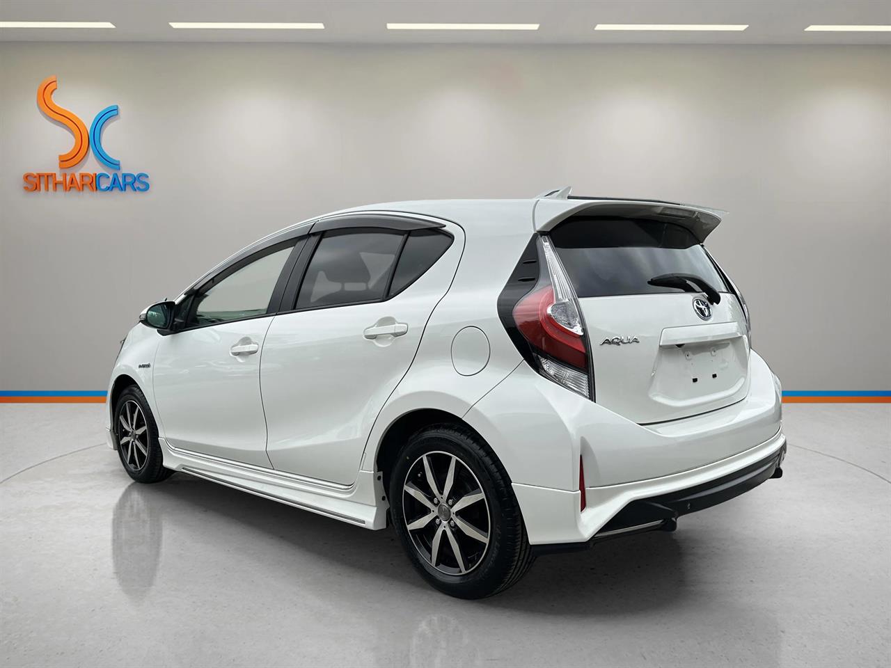 2017 Toyota AQUA