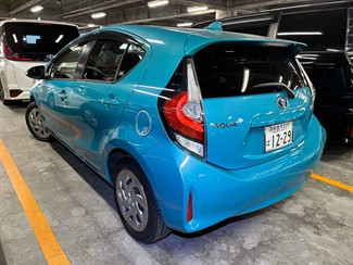 2018 Toyota AQUA - Thumbnail