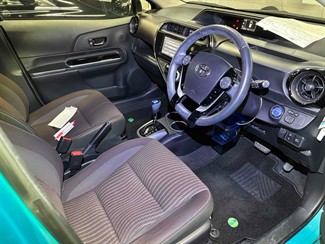 2018 Toyota AQUA - Thumbnail