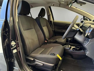 2018 Toyota AQUA - Thumbnail