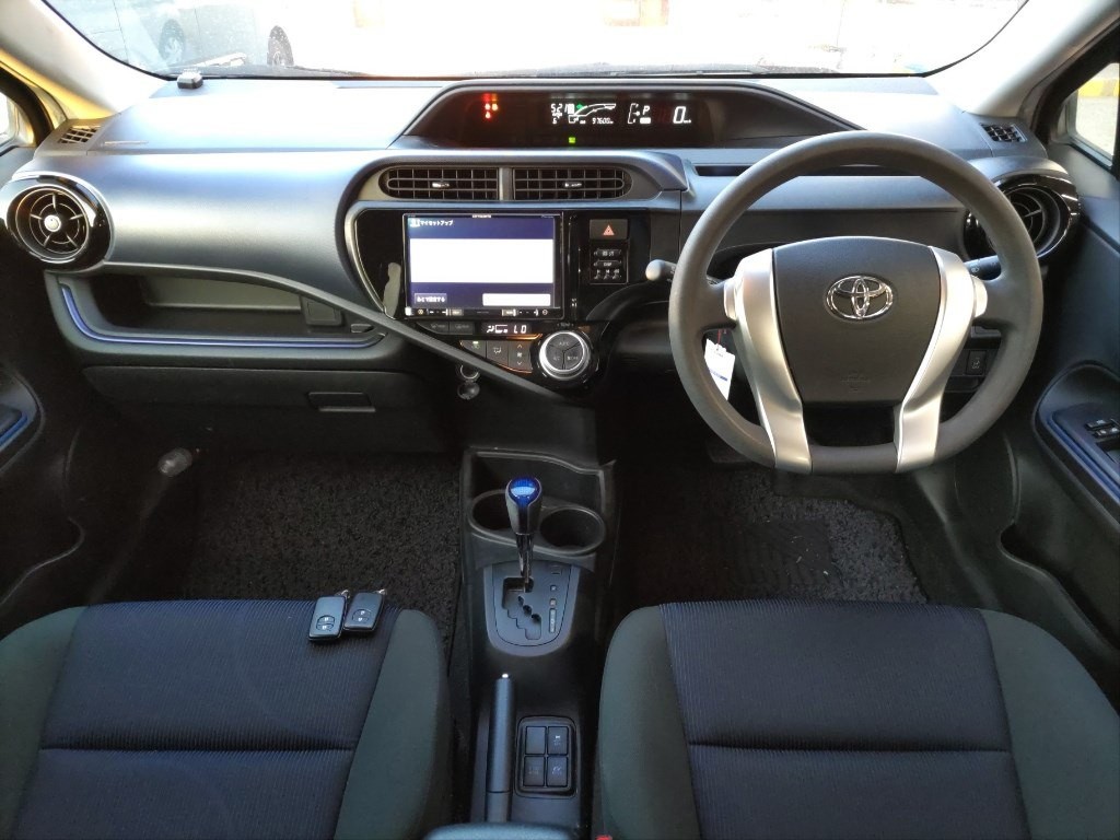 2015 Toyota AQUA