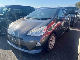 2013 Toyota AQUA - Thumbnail