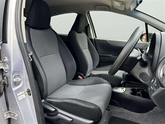 2012 Toyota Vitz - Thumbnail