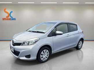 2012 Toyota Vitz - Thumbnail