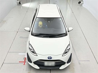 2017 Toyota AQUA - Thumbnail