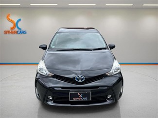 2015 Toyota Prius - Thumbnail