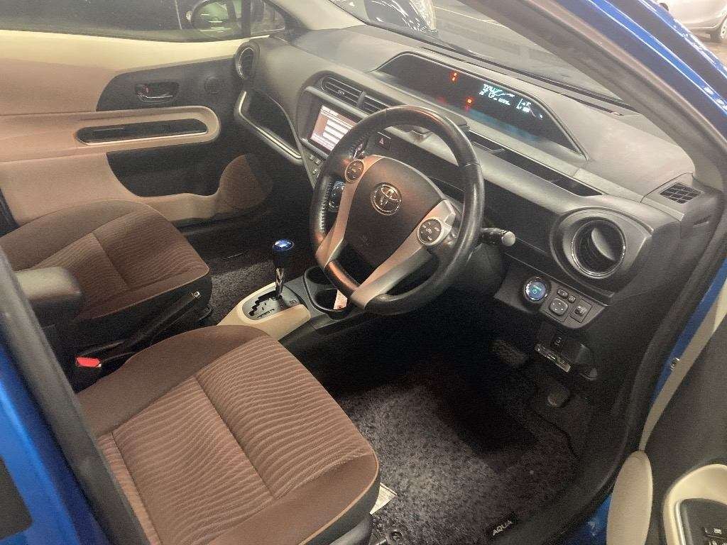 2013 Toyota AQUA