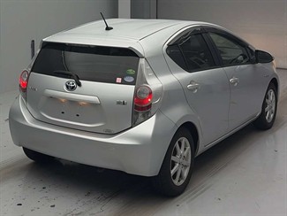 2013 Toyota AQUA - Thumbnail