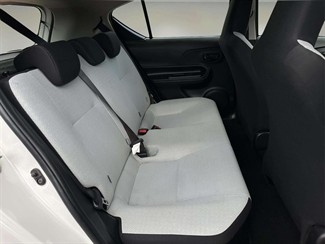 2021 Toyota AQUA - Thumbnail