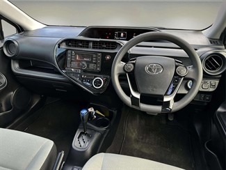 2021 Toyota AQUA - Thumbnail