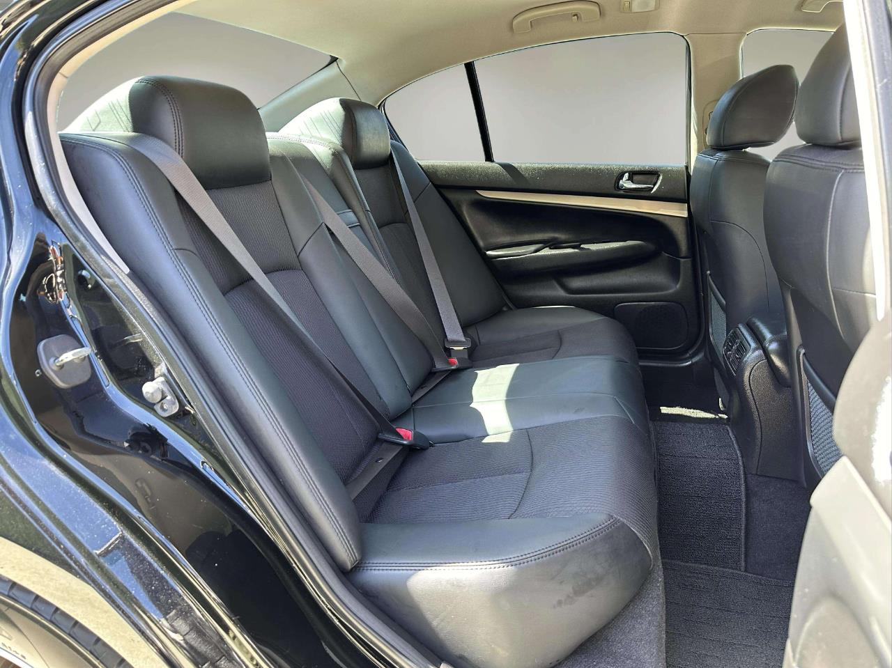 2012 Nissan Skyline