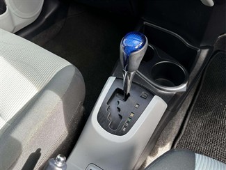 2013 Toyota AQUA - Thumbnail