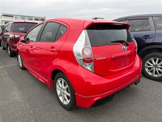 2013 Toyota AQUA - Thumbnail