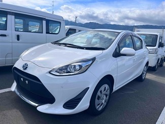 2021 Toyota AQUA - Thumbnail