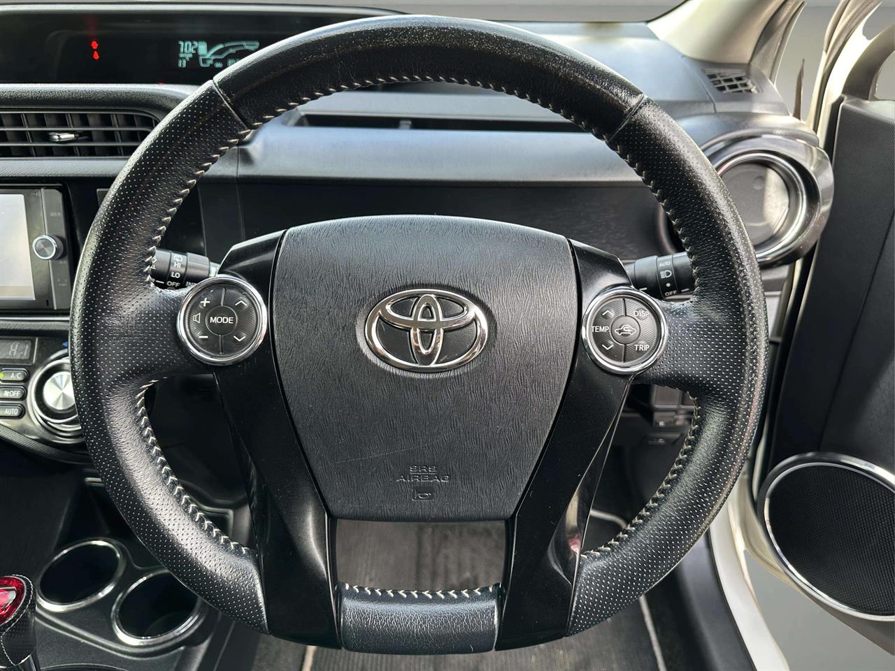 2014 Toyota AQUA