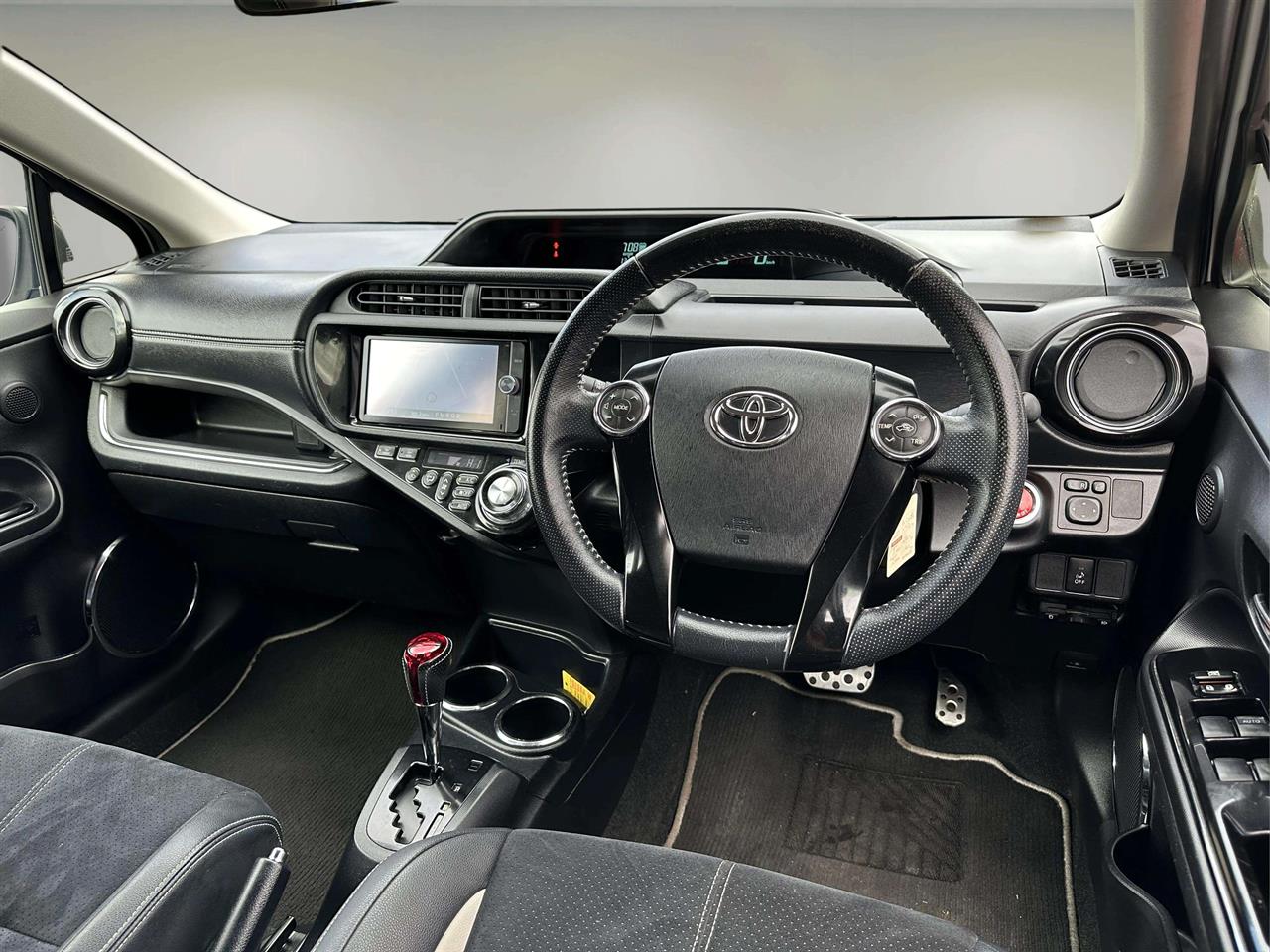 2014 Toyota AQUA