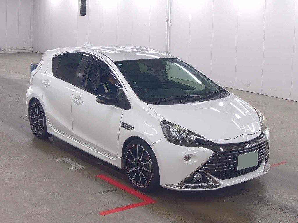 2014 Toyota AQUA