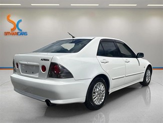 2004 Toyota Altezza - Thumbnail