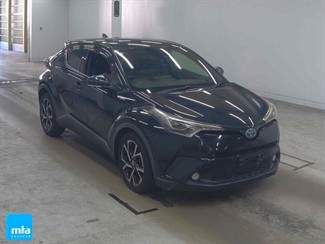 2017 Toyota C-HR - Thumbnail