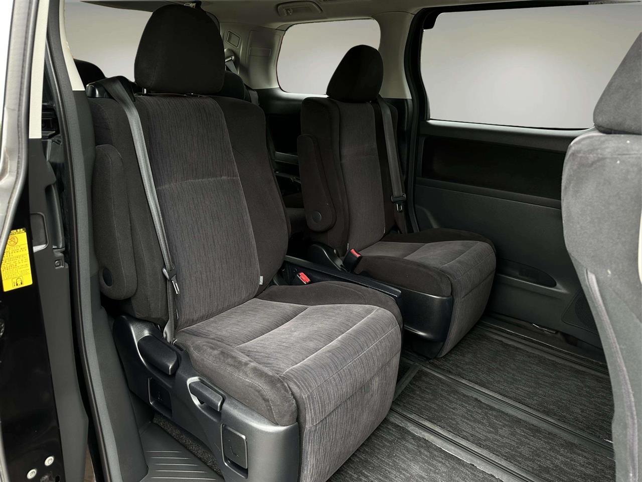 2012 Toyota VELLFIRE