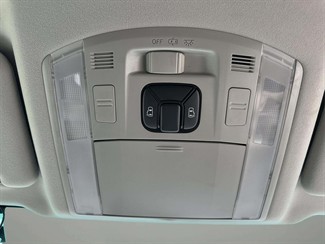 2012 Toyota VELLFIRE - Thumbnail