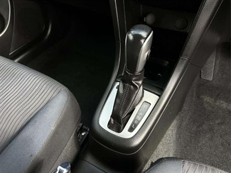 2011 Suzuki SWIFT - Thumbnail