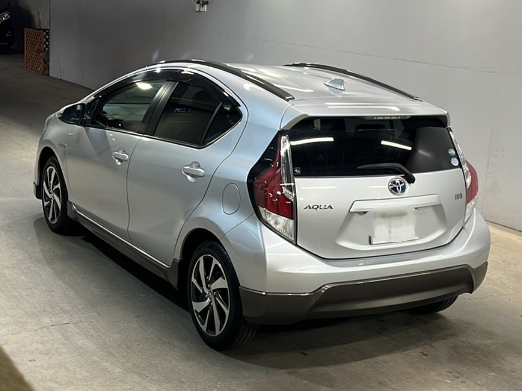 2014 Toyota AQUA